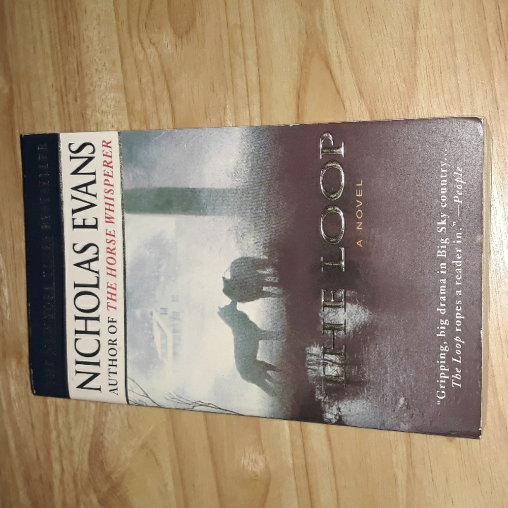 Nicholas Sparks "The Loop" paperback novel